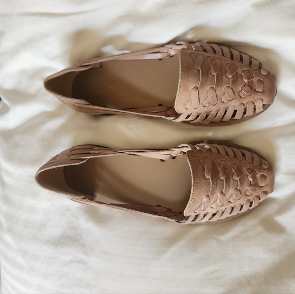Nisolo Shoes - NWOB Nisolo Huarache Casual Leather Sandals Almond Womans Size 7.5